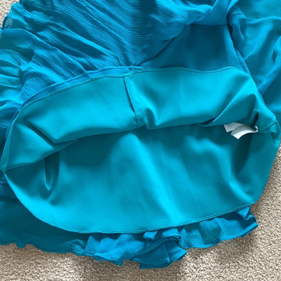 BCBGMAXAZRIA Strapless Silk Turquoise Dress Size 0 - Picture 5 of 8